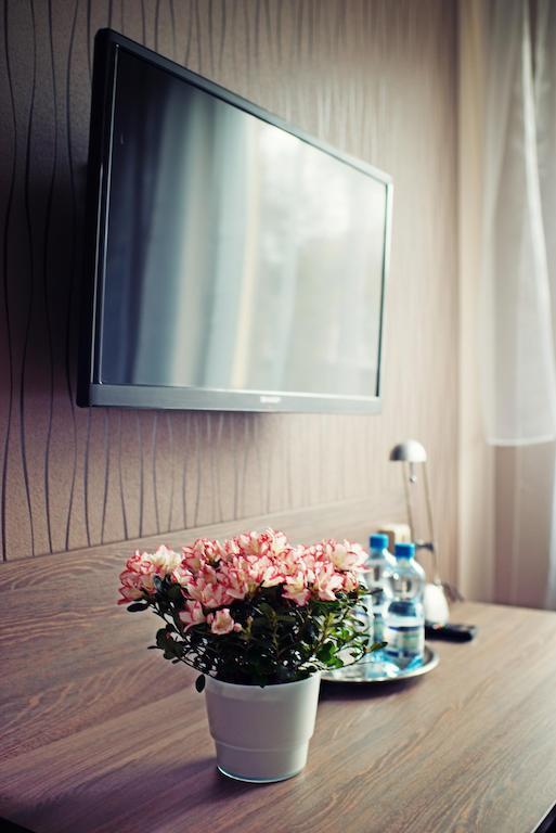 Makara Hotel Katowice Room photo