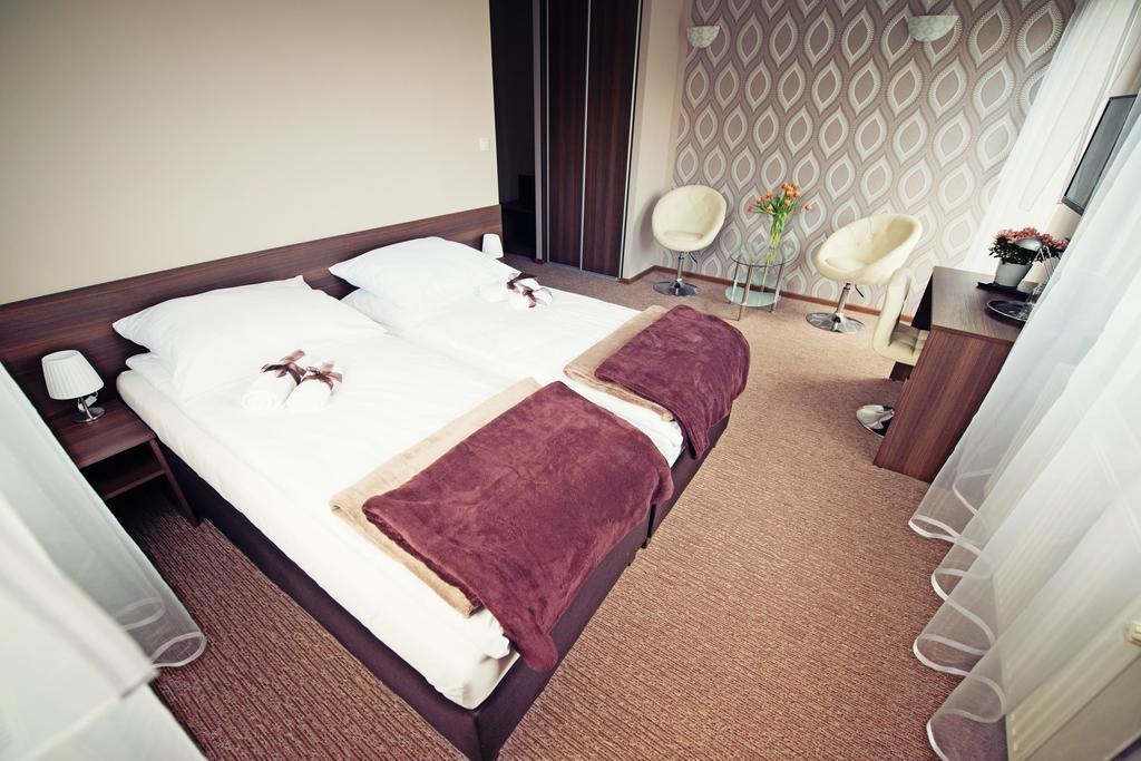 Makara Hotel Katowice Exterior photo